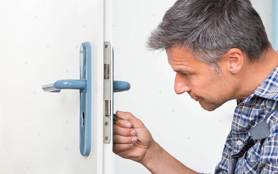 ouverture de porte Garches